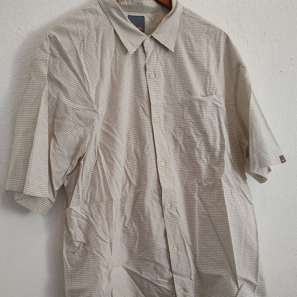 Quicksilver, Men’s s/s Button Down, XL - Picture 1 of 6